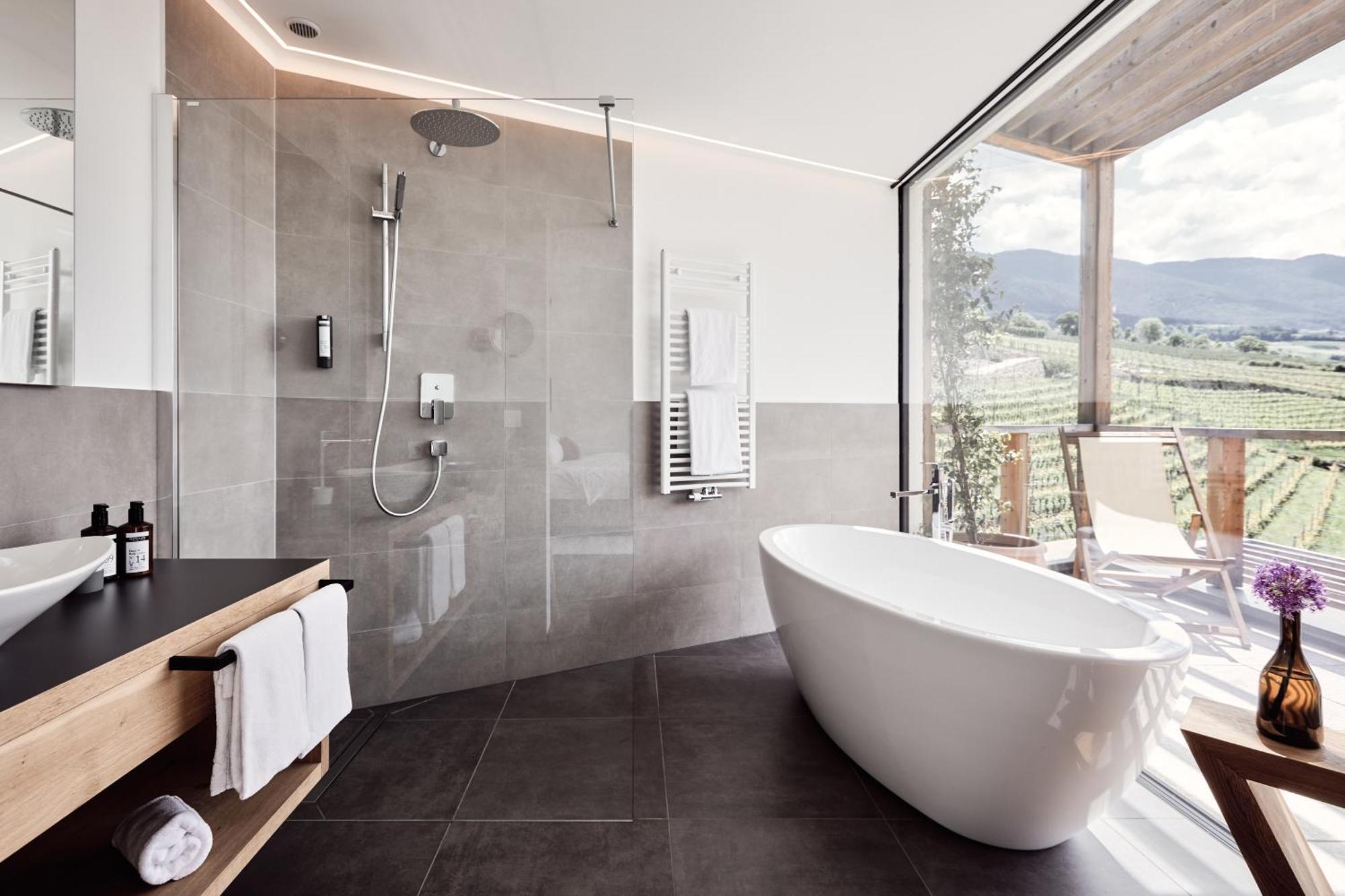 Haller Suites & Restaurant Bressanone Esterno foto
